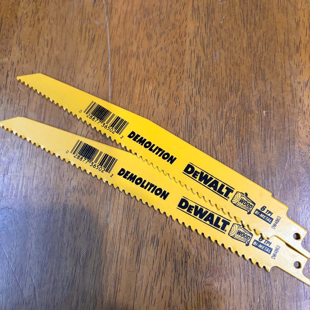 DeWalt DW4863 9 Inch 6 TPI Bi-Metal Demolition Reciprocating Saw Blades 2 Pack